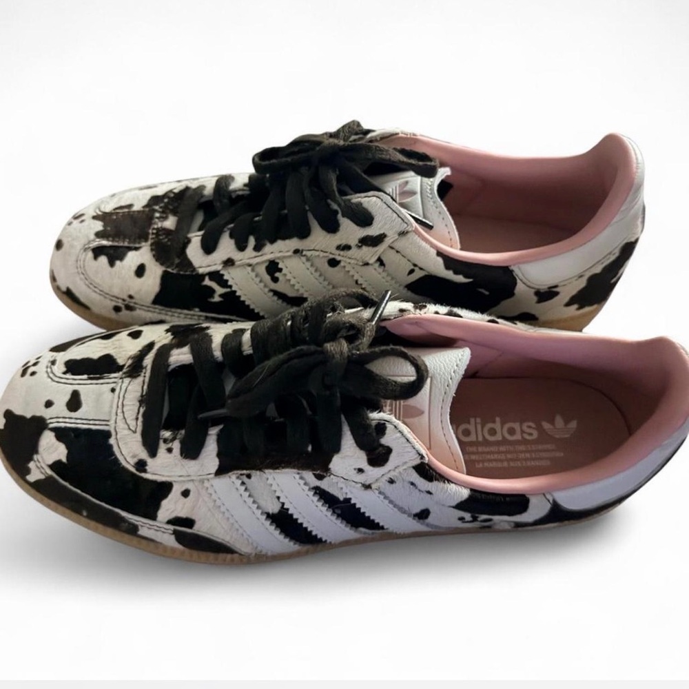 NEW W/ BOX Sz 10.5 Adidas Women's Cow Print Sneakers in Black, White & Pink